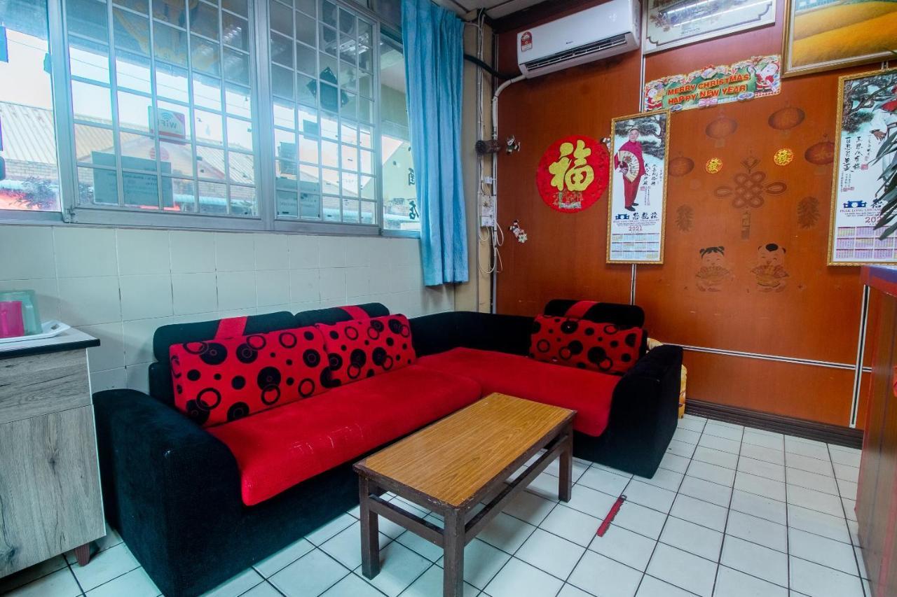 Oyo 90124 Payang Puri Baru Hotel Sarikei Экстерьер фото