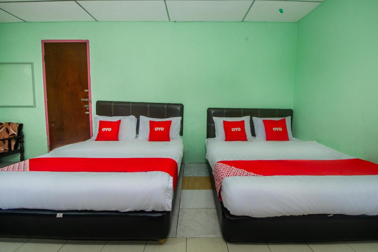 Oyo 90124 Payang Puri Baru Hotel Sarikei Экстерьер фото