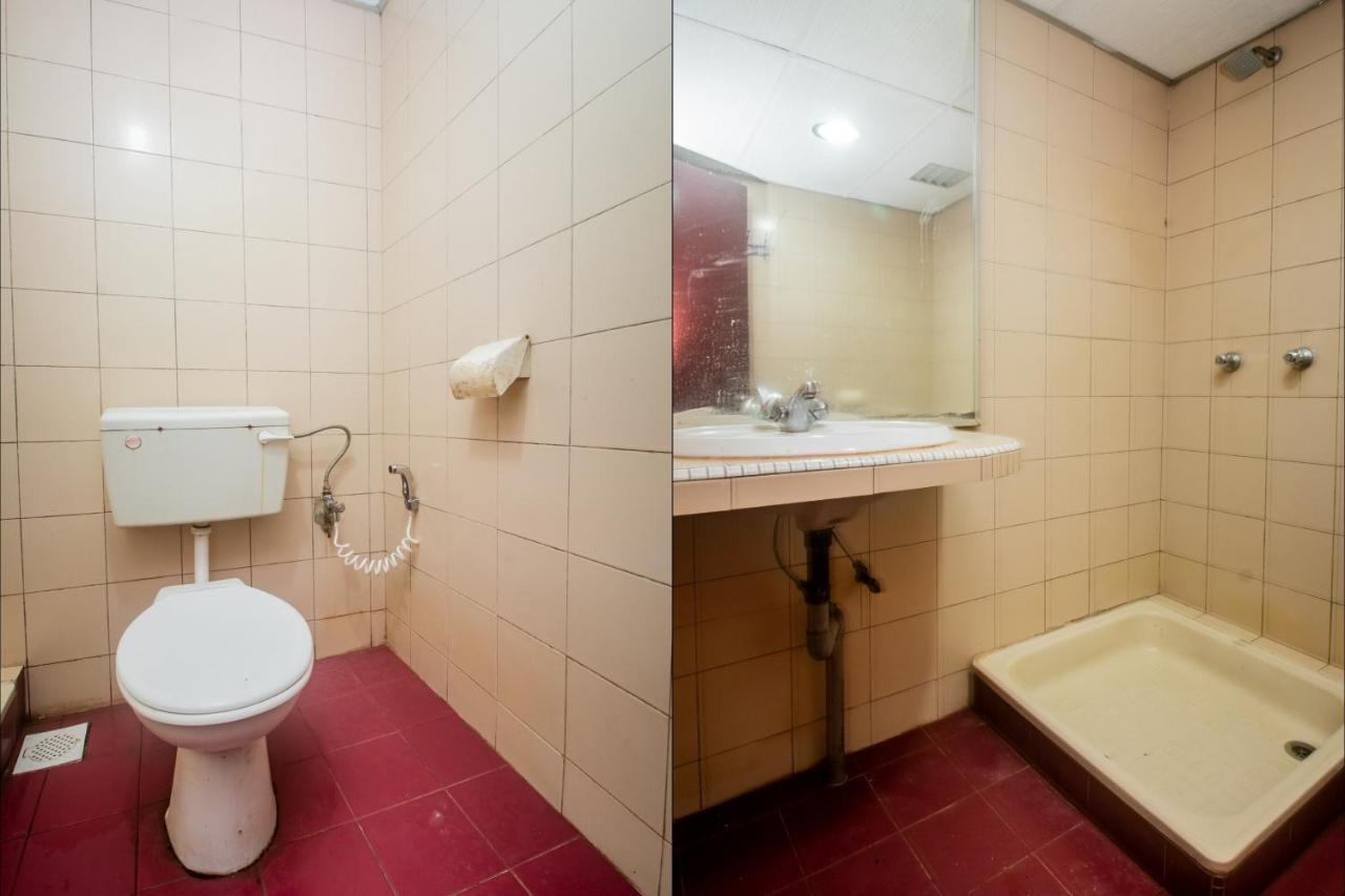 Oyo 90124 Payang Puri Baru Hotel Sarikei Экстерьер фото