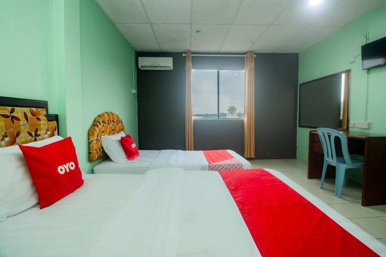 Oyo 90124 Payang Puri Baru Hotel Sarikei Экстерьер фото