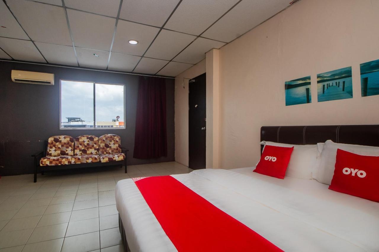 Oyo 90124 Payang Puri Baru Hotel Sarikei Экстерьер фото